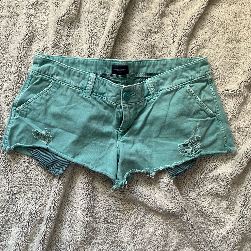 Women’s size 10 American Eagle brand teal frayed shorts